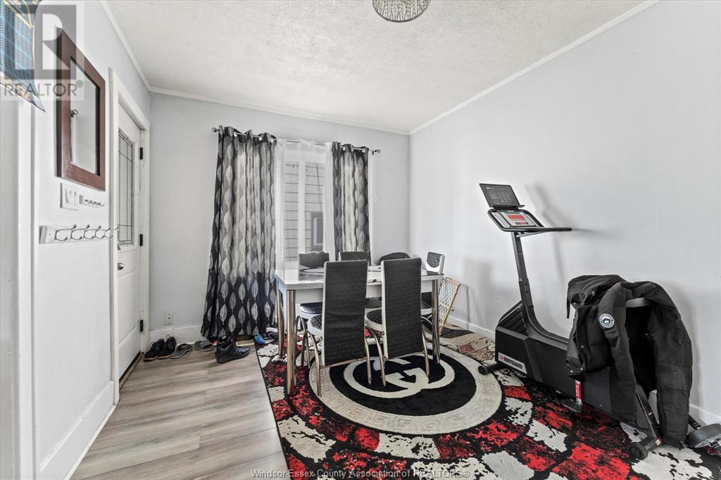 Photo 6 of 1054 Josephine, Windsor ON