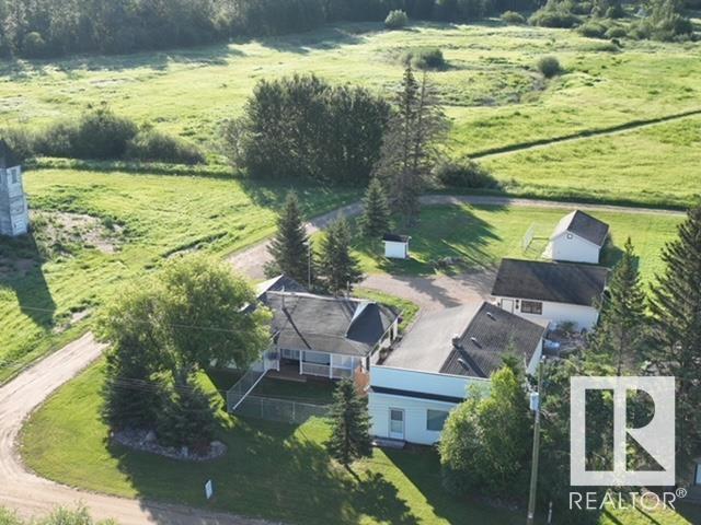 Photo 62 of 5111 50 St, Tawatinaw AB
