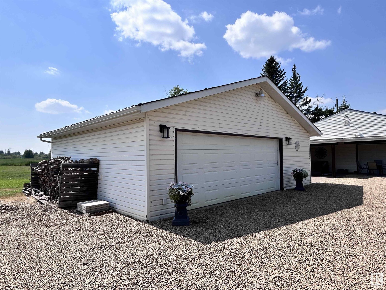 Photo 59 of 5111 50 St, Tawatinaw AB