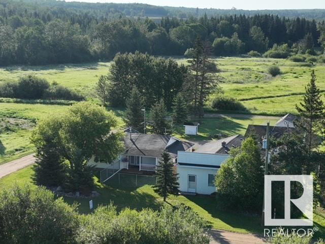 Photo 53 of 5111 50 St, Tawatinaw AB