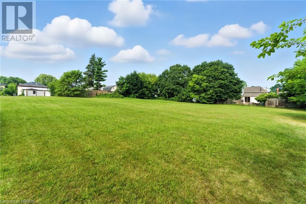 Photo 4 of 155 1 2 Terrace Hill Street, Brantford ON