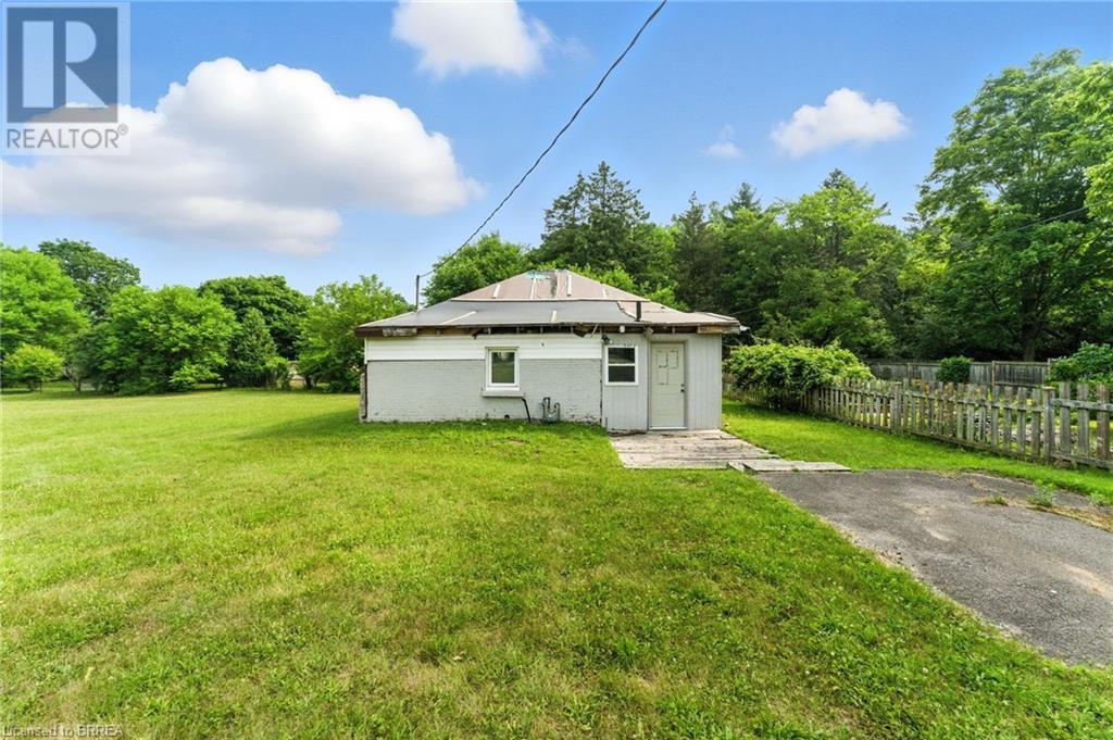 Photo 8 of 155 1 2 Terrace Hill Street, Brantford ON