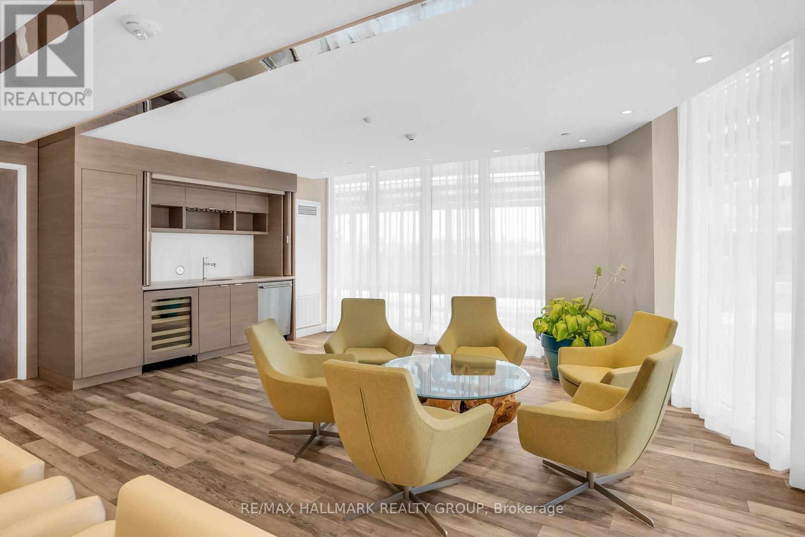 Photo 29 of 1906 485 Richmond Road, Ottawa ON