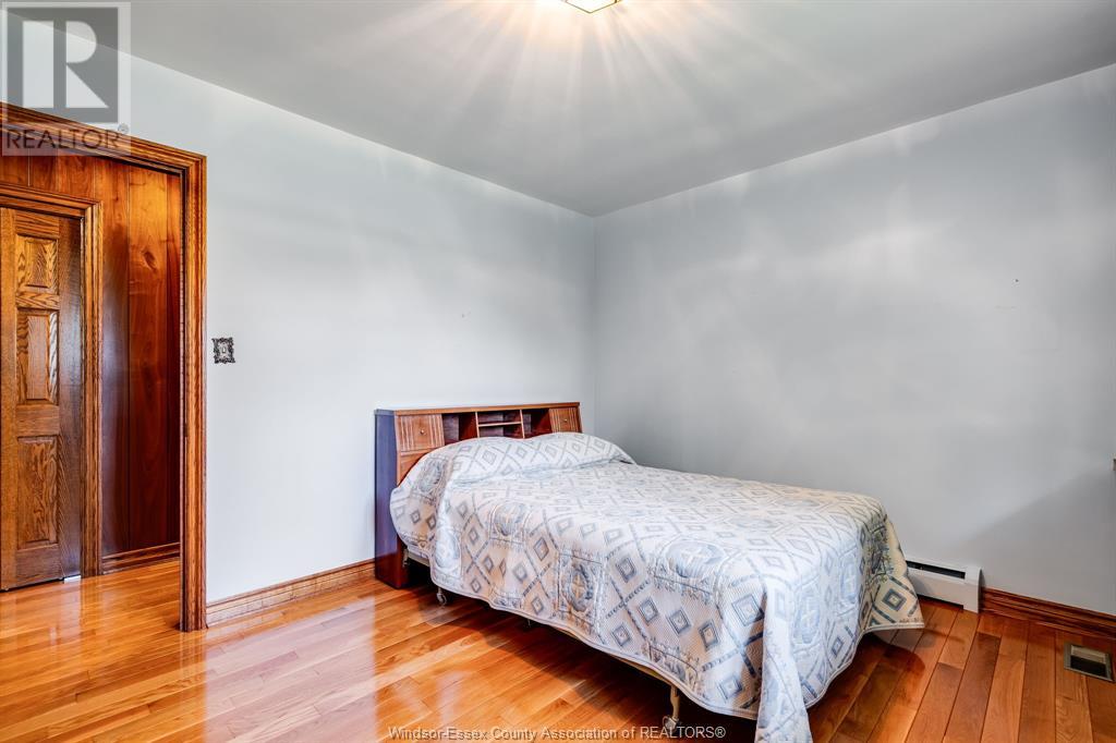 Photo 15 of 11 Kenneth Drive, Leamington ON
