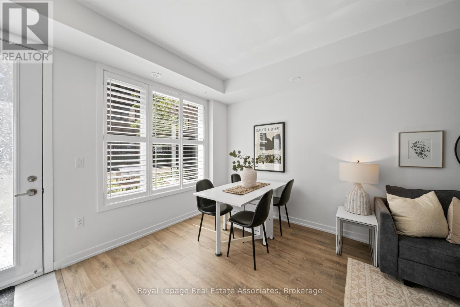 Photo 16 of 10 3546 Colonial Drive, Mississauga ON
