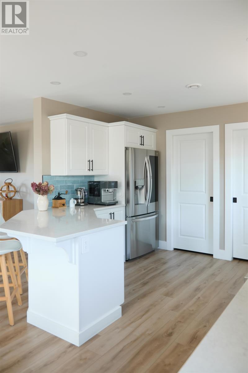 Single Family House for Sale in  Maxfield Avenue Sherwood 