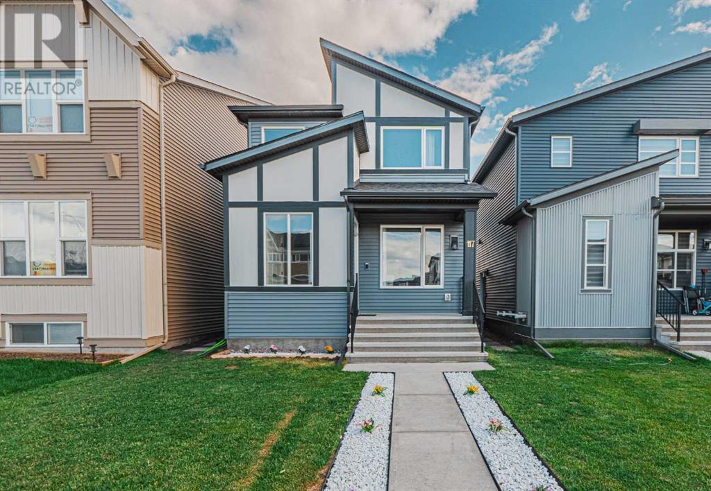 Photo 1 of 117 Corner Glen Way Ne, Calgary AB