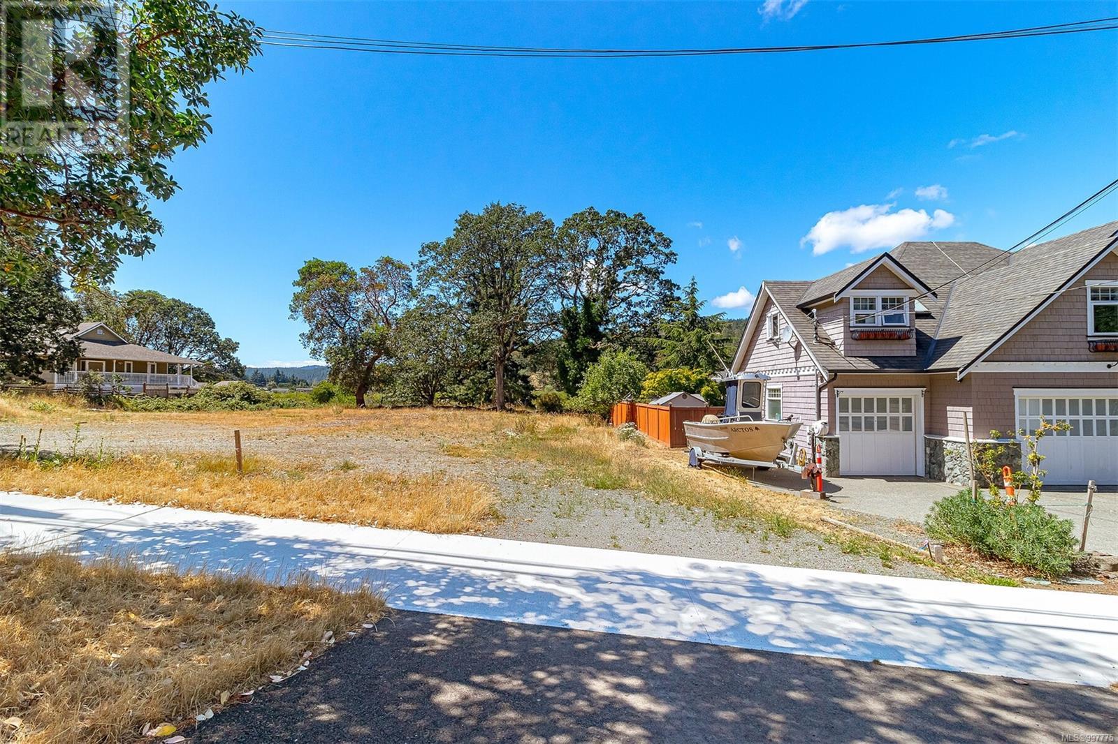  3158 Glen Lake Road, Langford