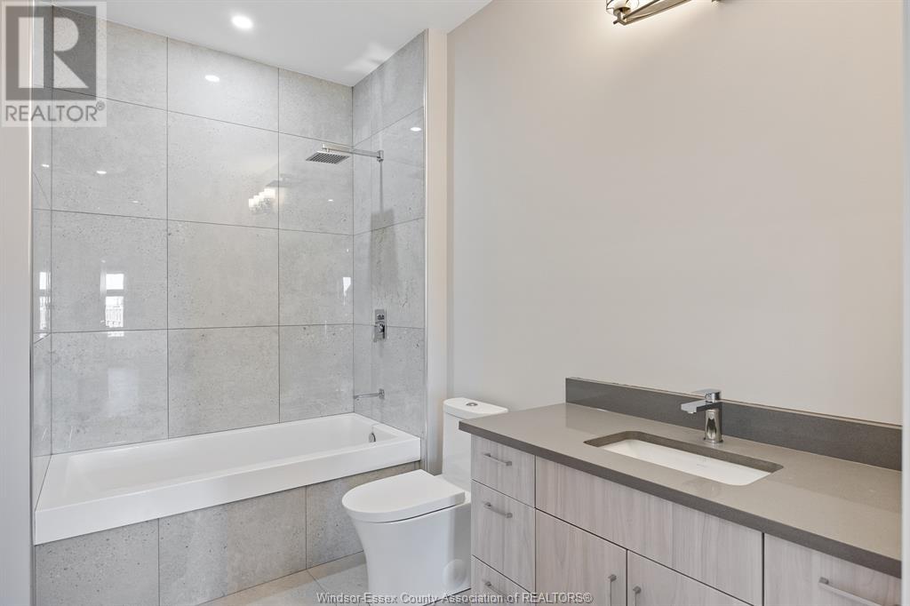 Photo 22 of 4 Woodland Street, Kingsville ON