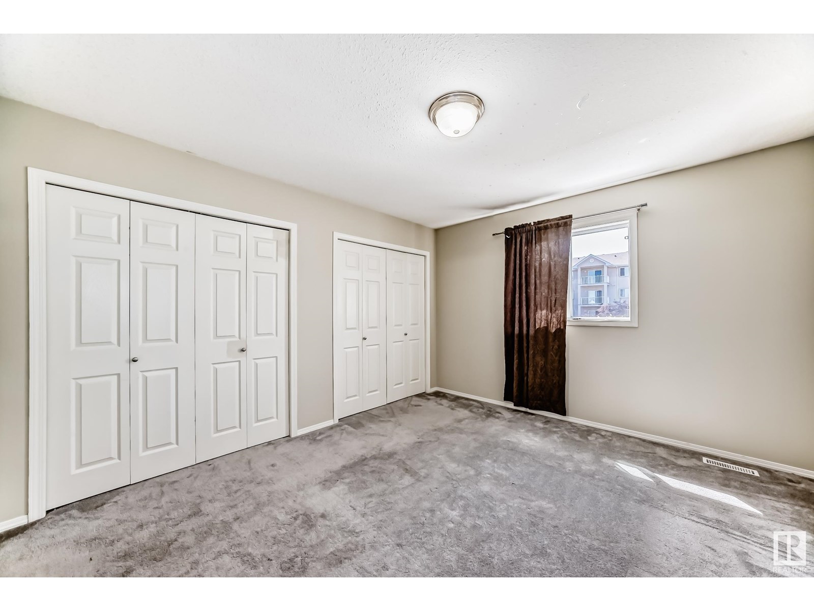 Photo 29 of 3510 22 St Nw, Edmonton AB