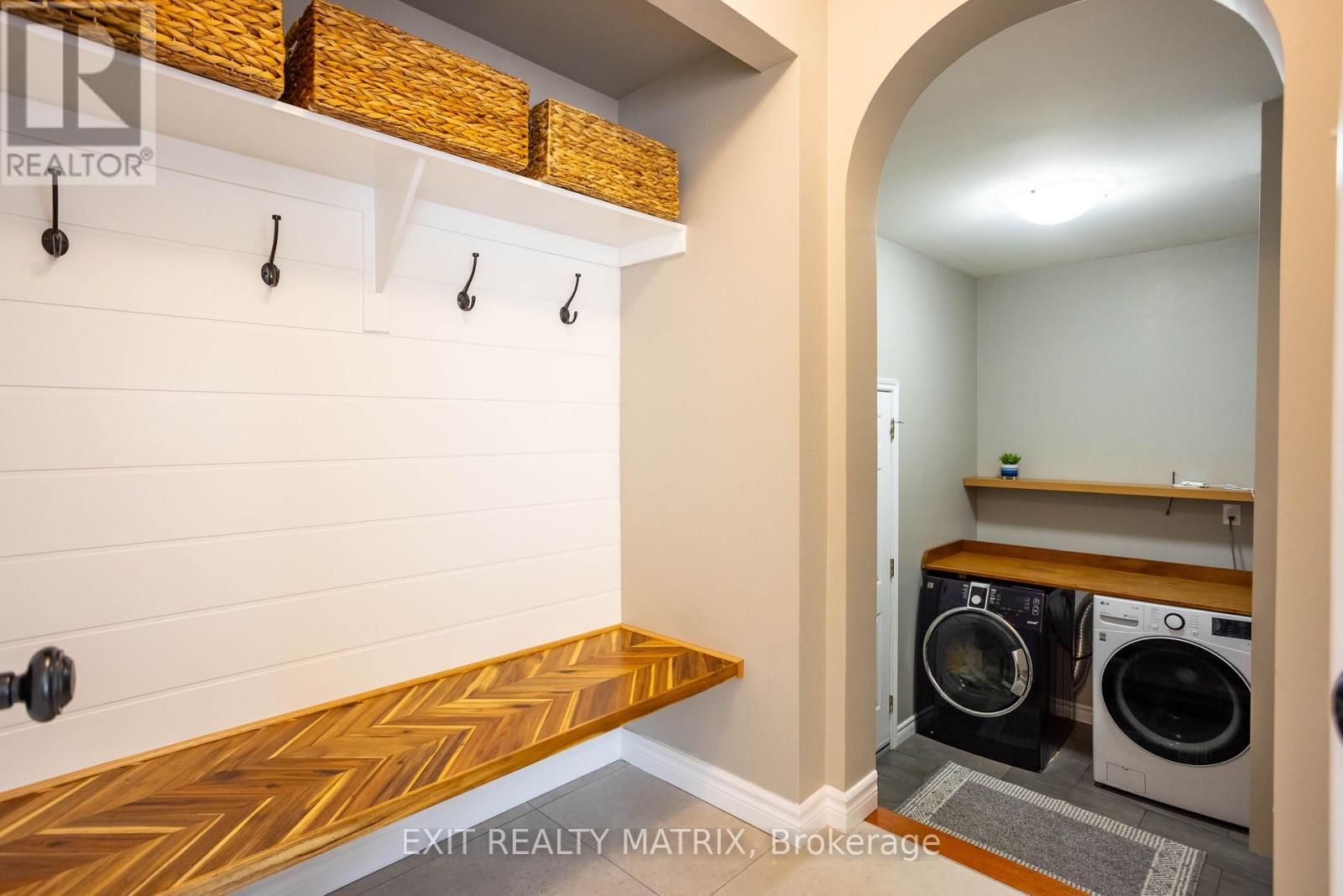 Photo 22 of 133 Labelle Street, Russell ON