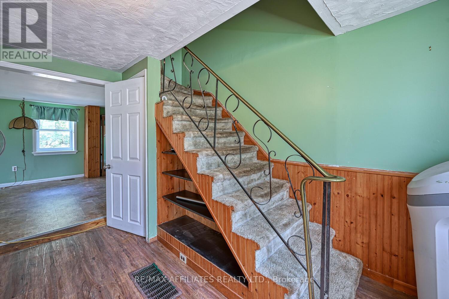Photo 21 of 1028 County 16 Road, Merrickvillewolford ON