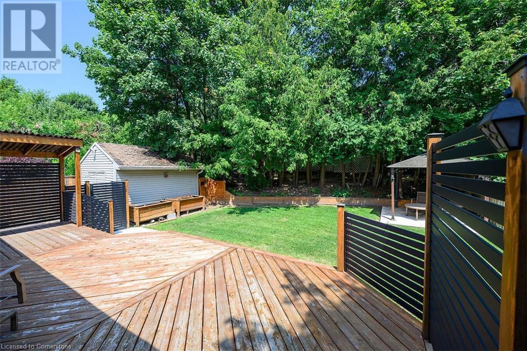 Photo 46 of 28 Marion Crescent, Dundas ON