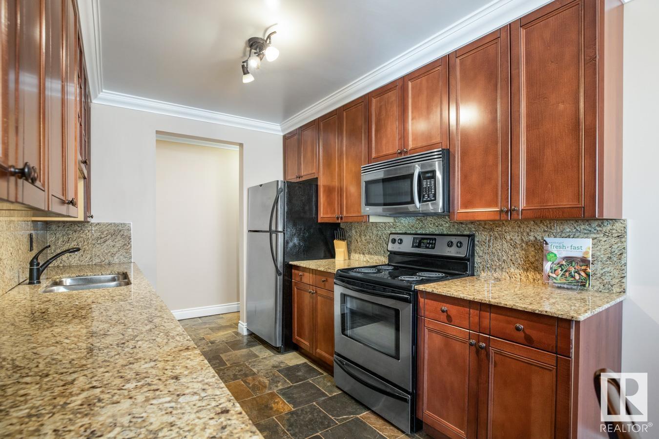 #306 10745 83 AV NW - Image 7