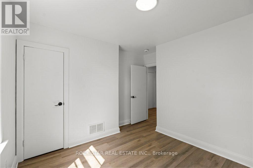 Photo 22 of 326 East 19th Street, Hamilton ON