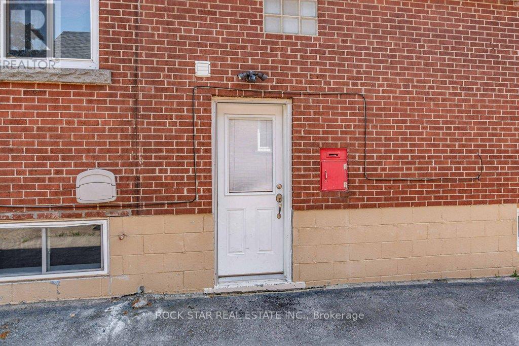 Photo 46 of 326 East 19th Street, Hamilton ON