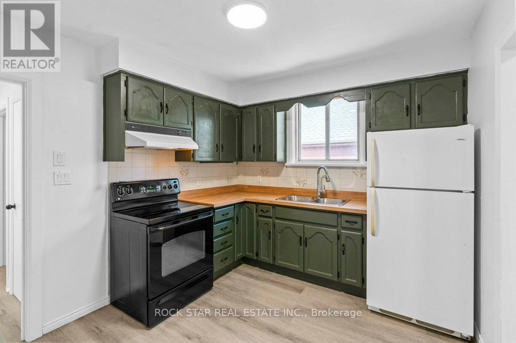Photo 41 of 326 East 19th Street, Hamilton ON