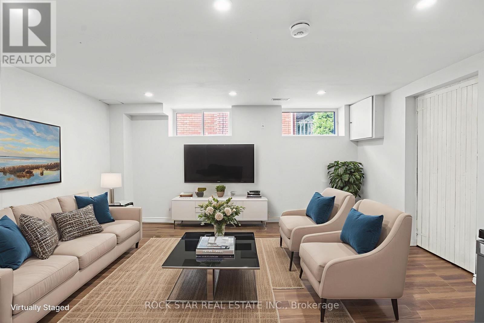 Photo 13 of 326 East 19th Street, Hamilton ON
