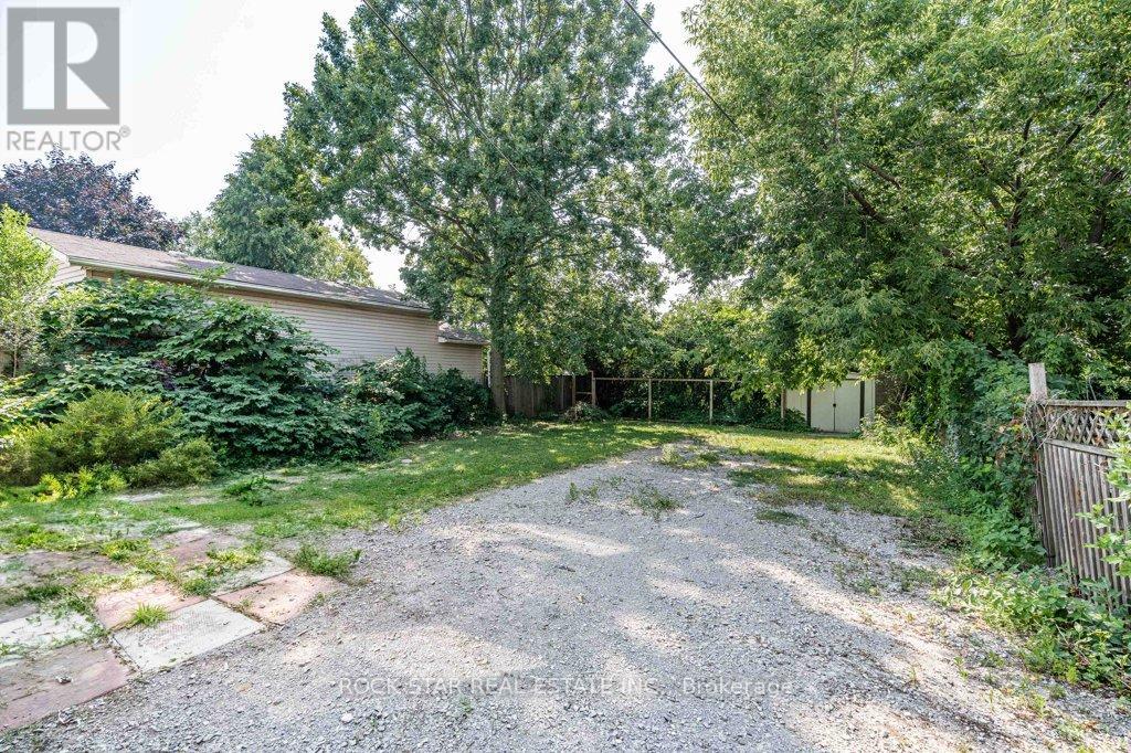 Photo 27 of 326 East 19th Street, Hamilton ON