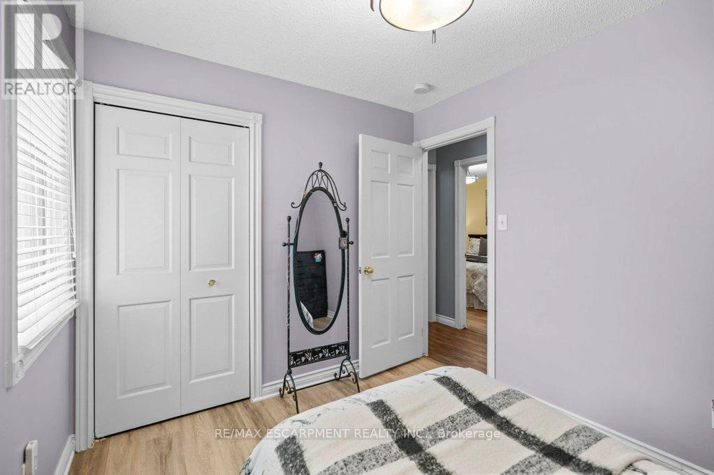 Photo 1 of 44 Cedarland Drive, Brantford ON