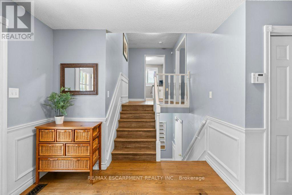 Photo 46 of 44 Cedarland Drive, Brantford ON