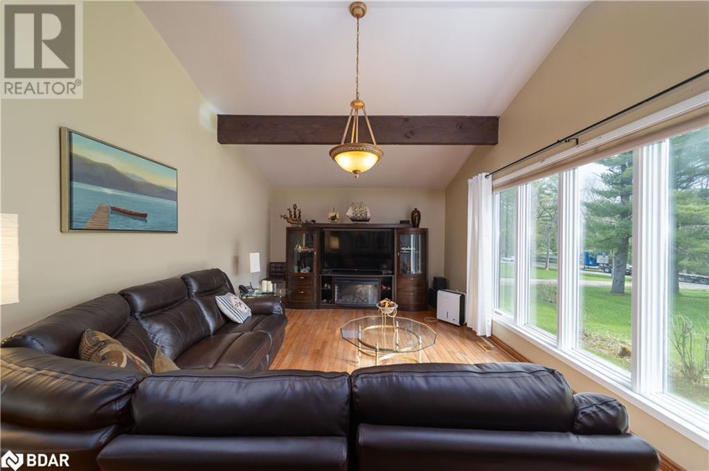 Photo 50 of 1936 Peninsula Point Road, Severn ON