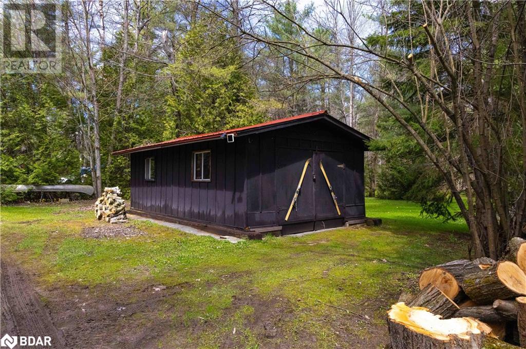 Photo 9 of 1936 Peninsula Point Road, Severn ON
