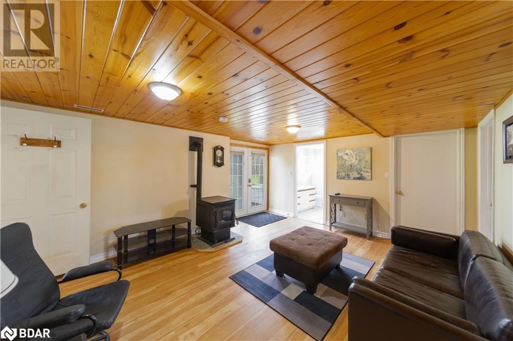 Photo 13 of 1936 Peninsula Point Road, Severn ON