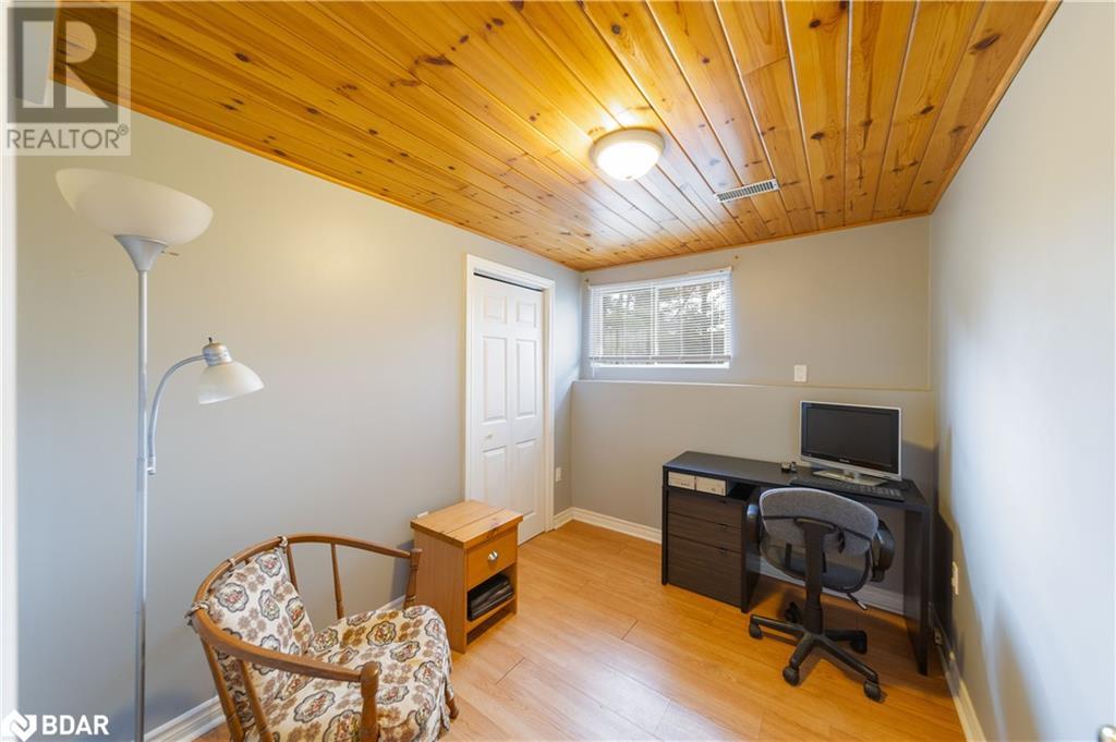 Photo 31 of 1936 Peninsula Point Road, Severn ON