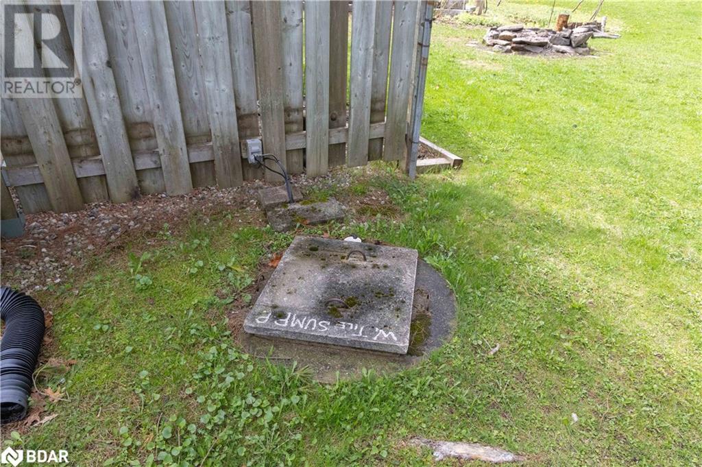 Photo 12 of 1936 Peninsula Point Road, Severn ON