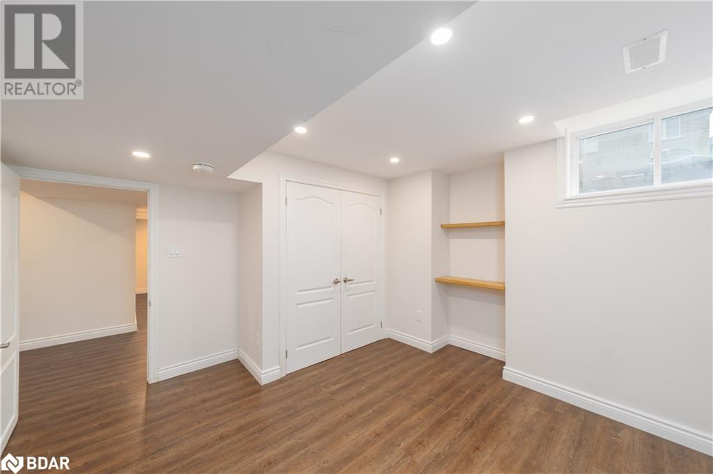 Photo 12 of 900 Green Street Unit B, Innisfil ON