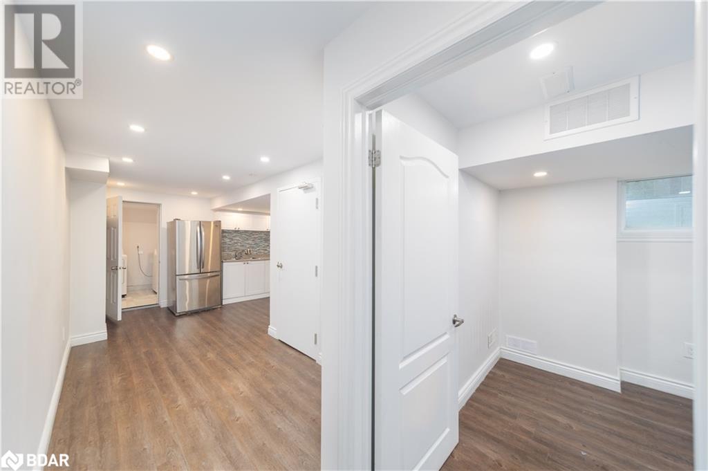 Photo 13 of 900 Green Street Unit B, Innisfil ON