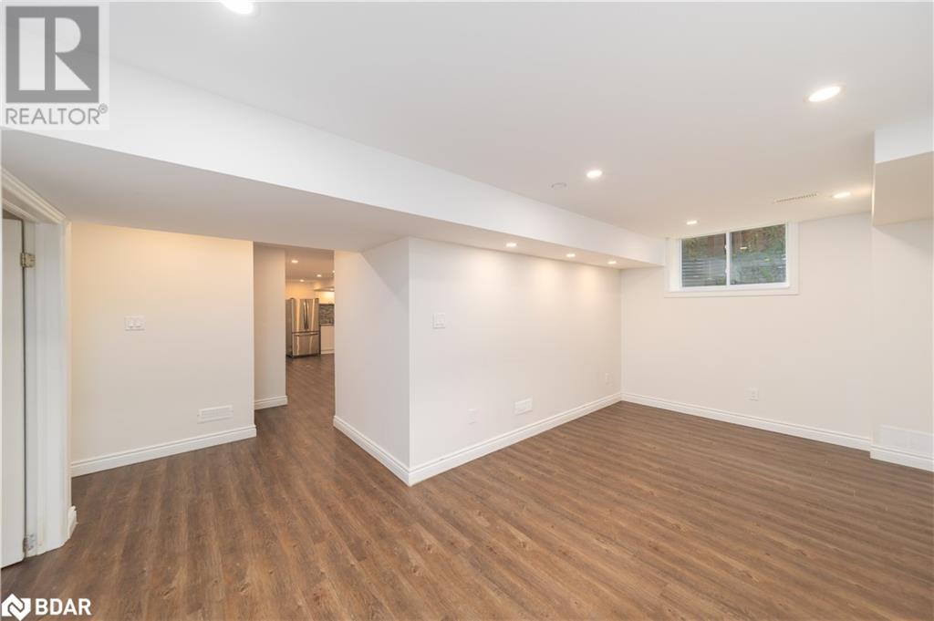 Photo 8 of 900 Green Street Unit B, Innisfil ON