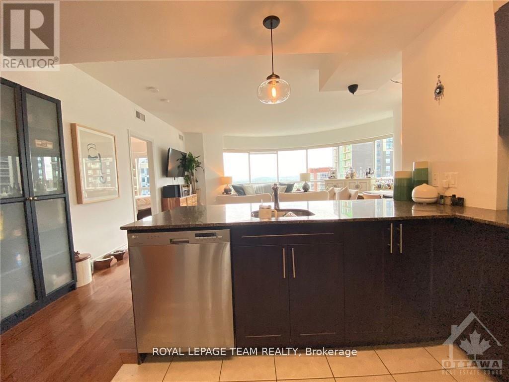 Photo 6 of 2204 234 Rideau Street, Ottawa ON