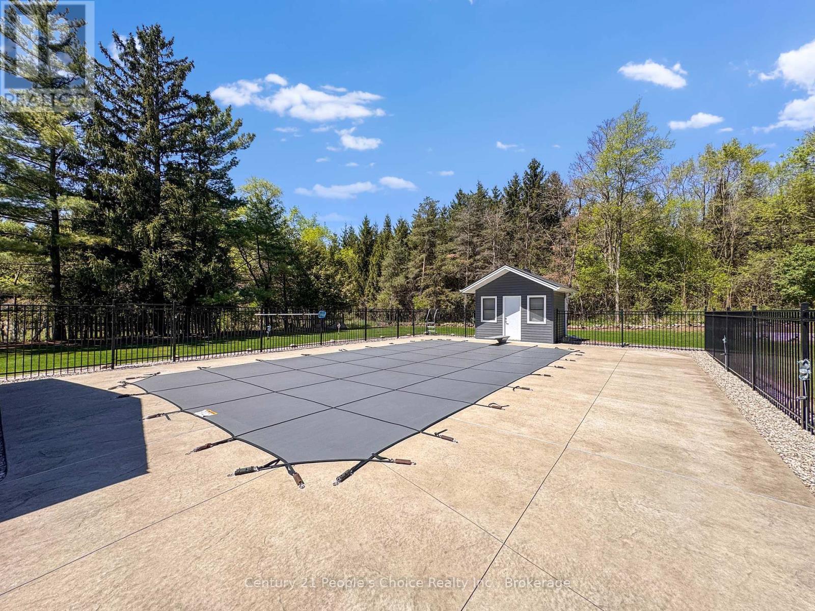 Photo 44 of 43 Pleasant Ridge Road, Brant ON