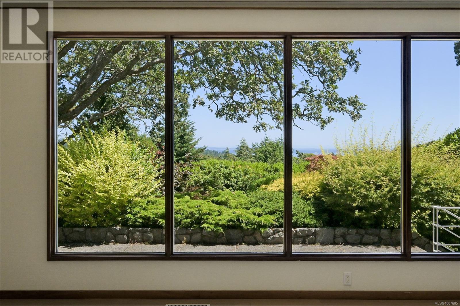 Photo 53 of 3375 Upper Terrace Rd, Oak Bay BC