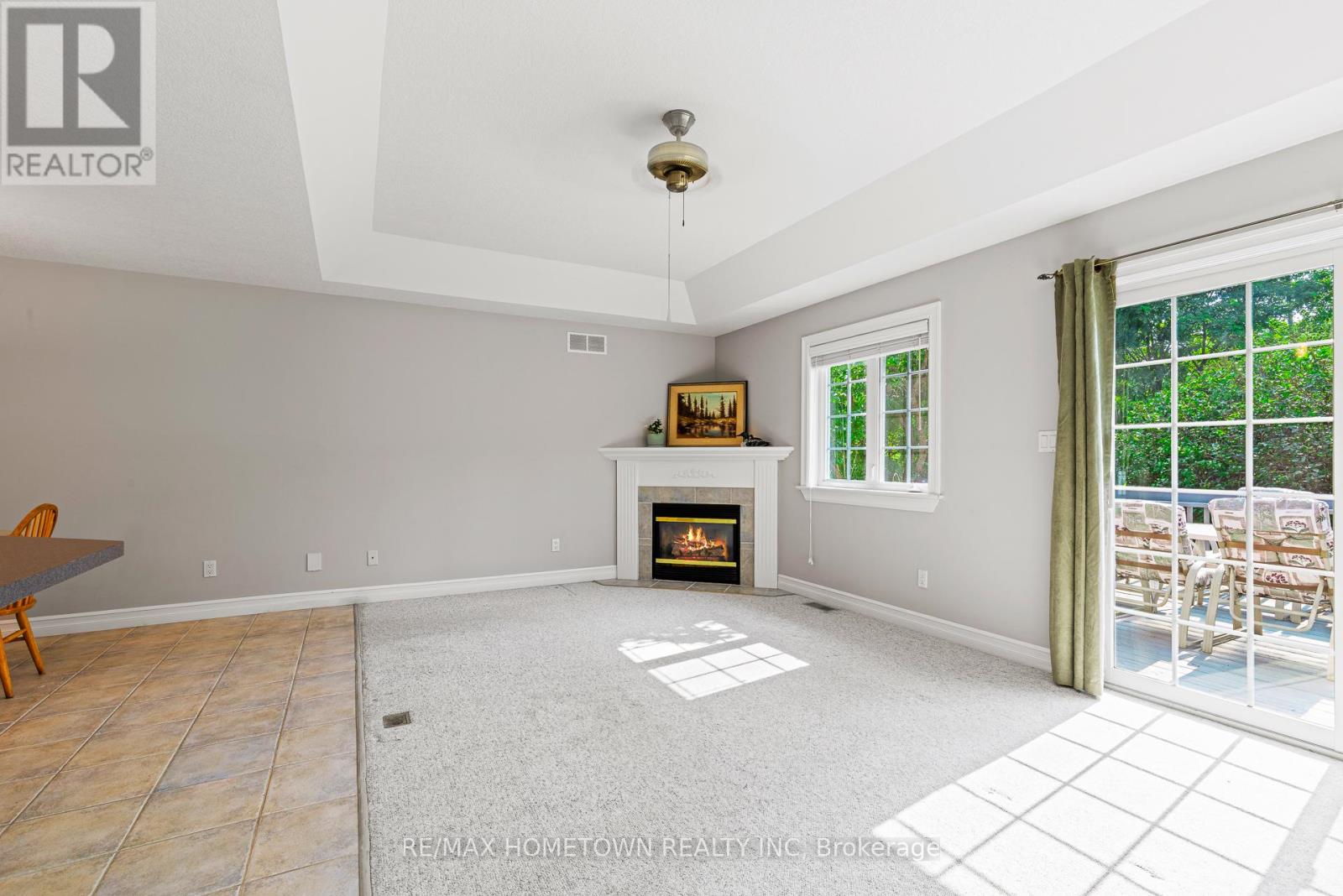 Photo 12 of 1026 Crestwood Drive, Brockville ON