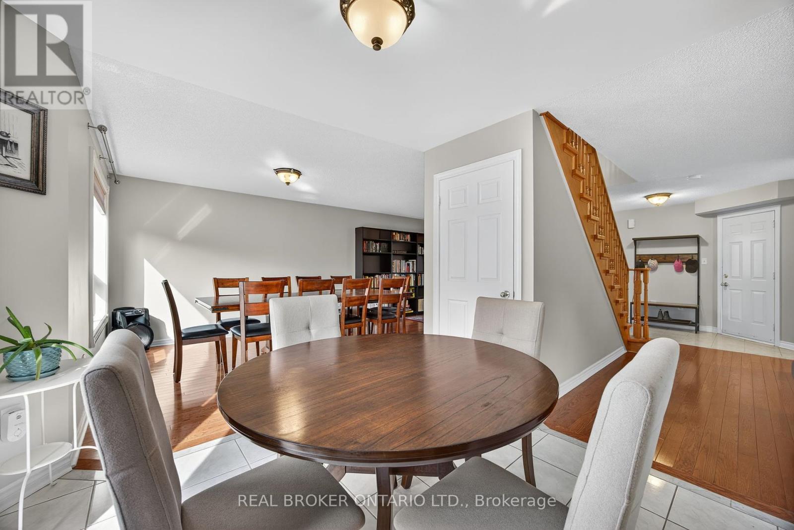 Photo 16 of 115 Birchwood Drive, Barrie ON