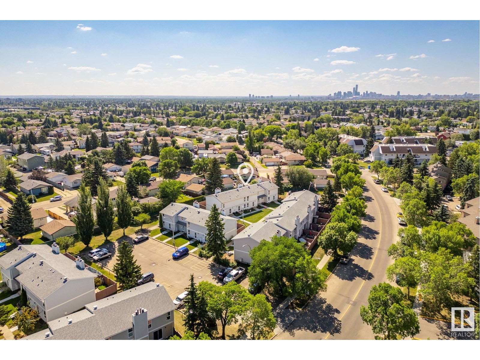 Photo 33 of 14009 121 St Nw, Edmonton AB