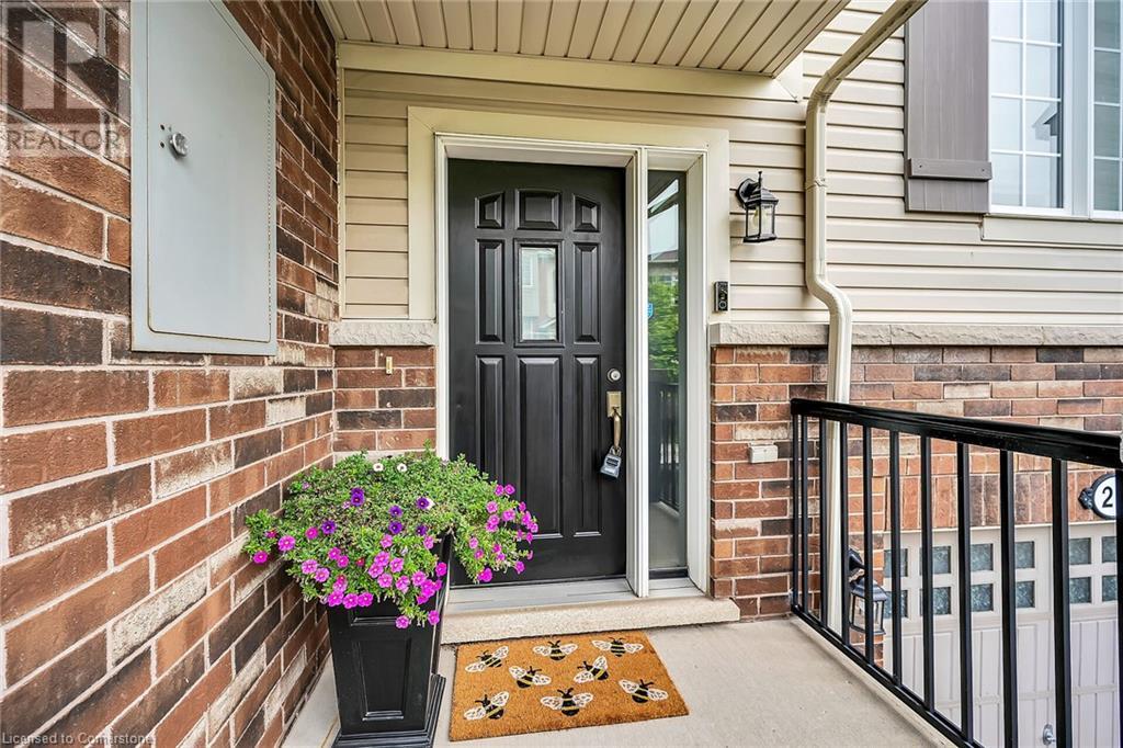 Photo 11 of 21 Hepworth Crescent, Hamilton ON