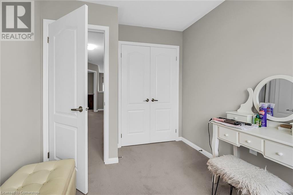 Photo 24 of 21 Hepworth Crescent, Hamilton ON