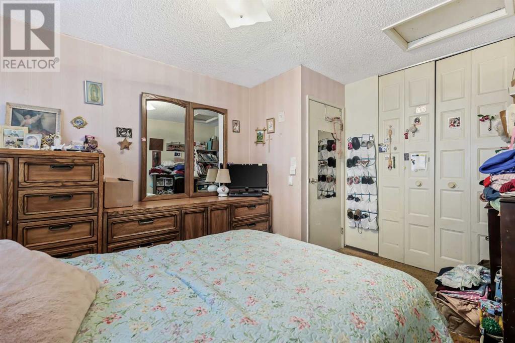 Single Family House Bungalow for Sale in   Street NW Bowness Calgary 