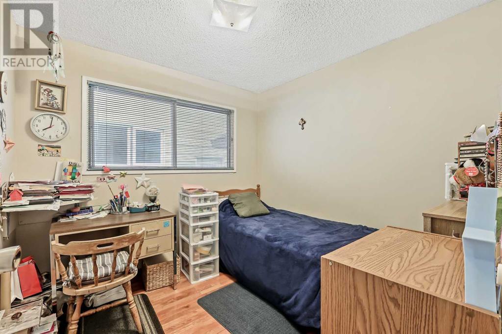 Single Family House Bungalow for Sale in   Street NW Bowness Calgary 
