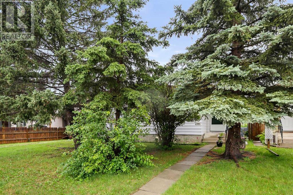 Single Family House Bungalow for Sale in   Street NW Bowness Calgary 