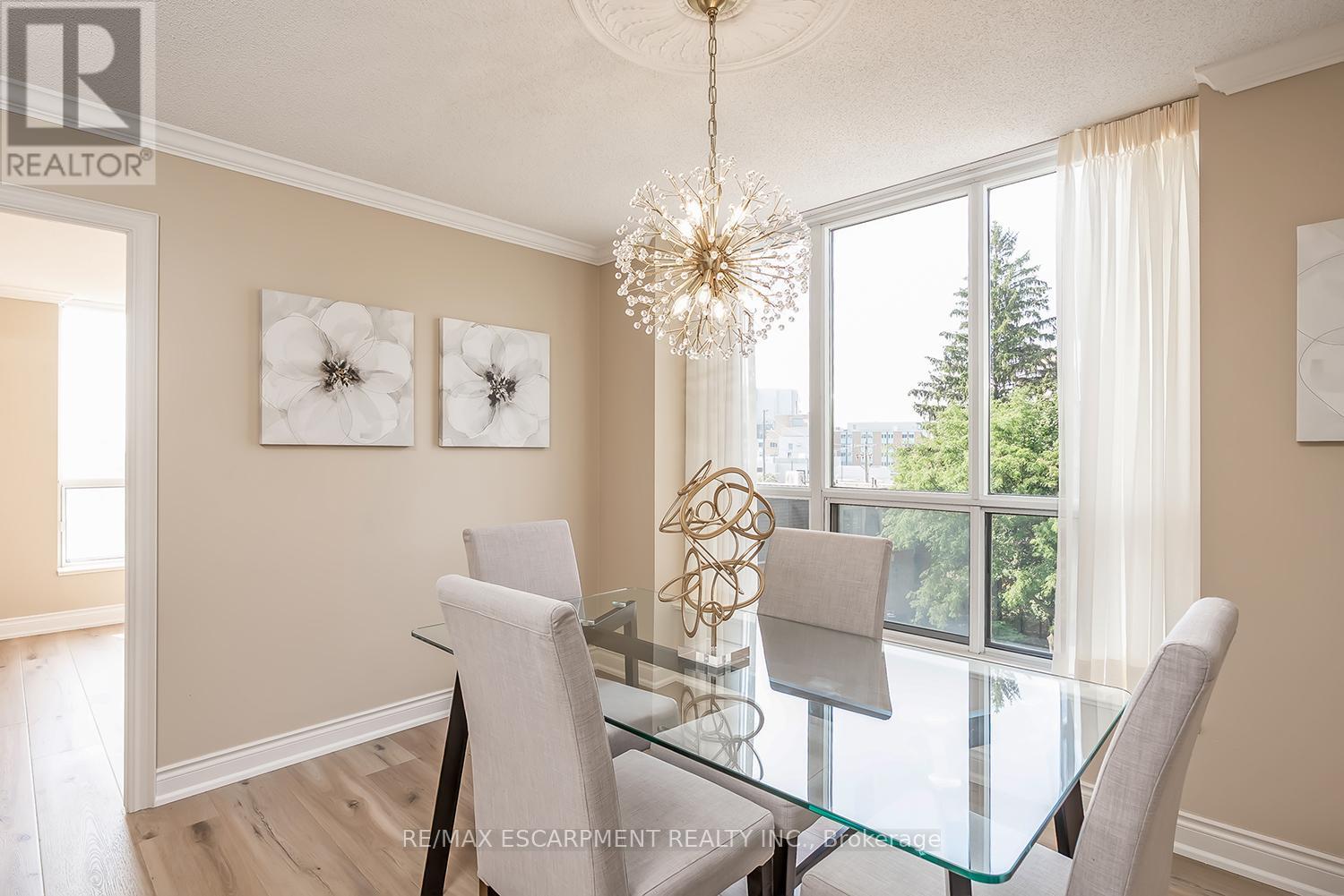 Photo 29 of 408 442 Maple Avenue, Burlington ON