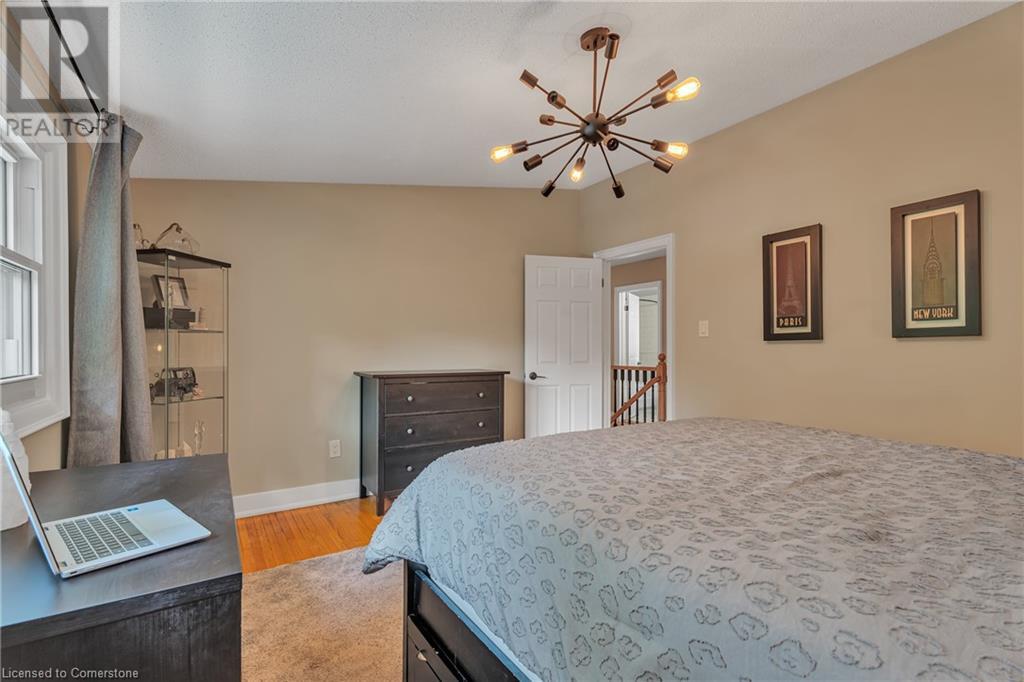 Photo 3 of 316 Fennell Avenue W, Hamilton ON