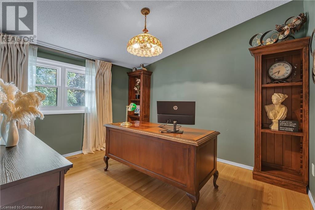 Photo 16 of 316 Fennell Avenue W, Hamilton ON