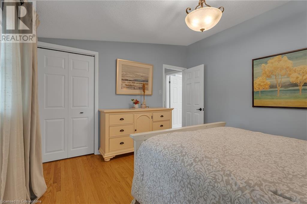 Photo 24 of 316 Fennell Avenue W, Hamilton ON