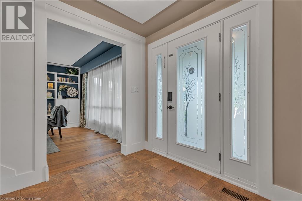 Photo 23 of 316 Fennell Avenue W, Hamilton ON