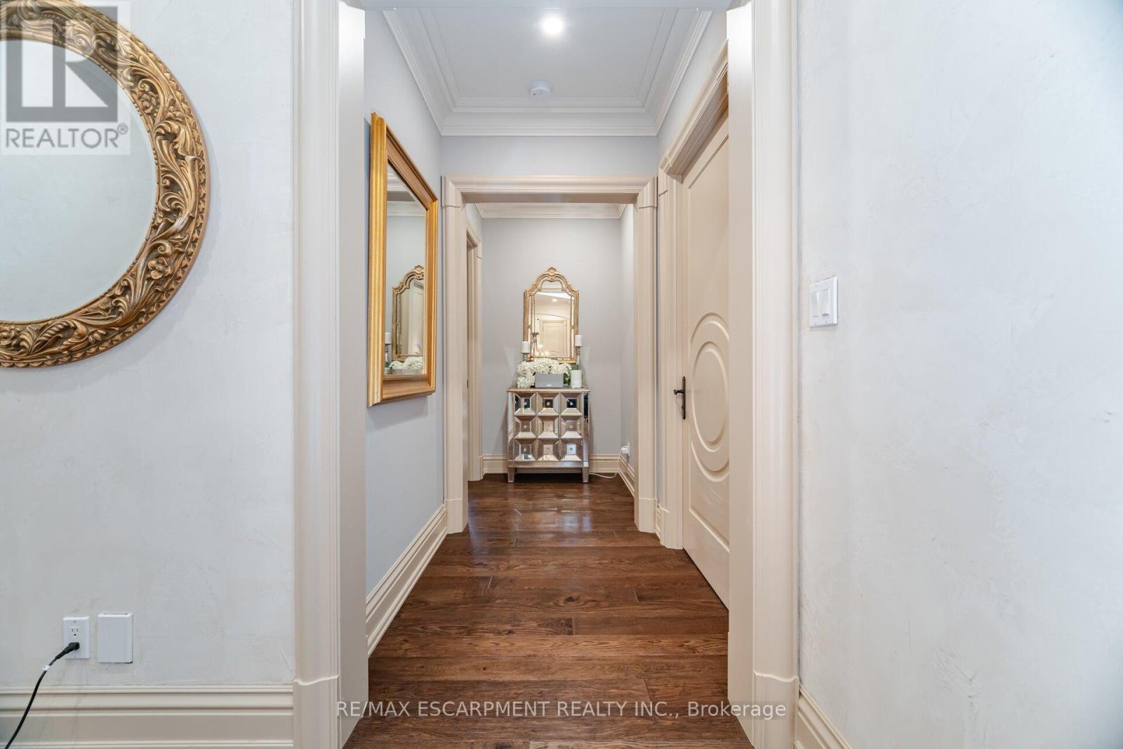 Photo 17 of 5545 Blezard Drive, Lincoln ON